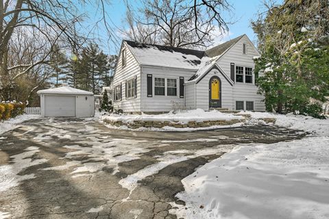 Photo of 2933 183rd Street, Homewood, IL 60430 (MLS # 12528593)