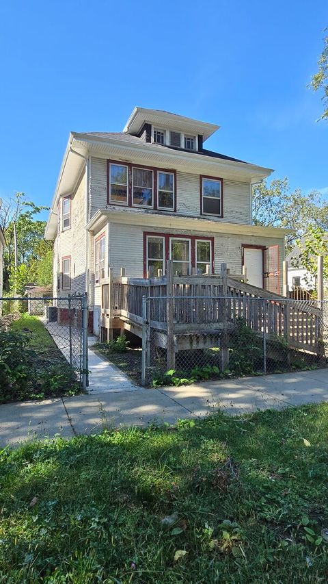 11944 S Perry Avenue Chicago IL 60628