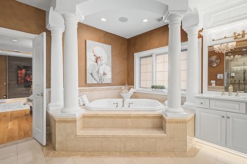 Tiny photo for 147 Los Lagos Drive, Bloomingdale, IL 60108 (MLS # 12570464)