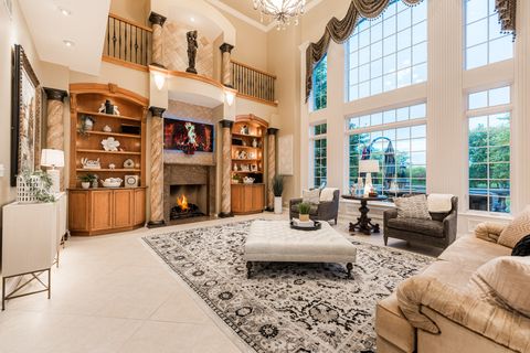 Tiny photo for 147 Los Lagos Drive, Bloomingdale, IL 60108 (MLS # 12570464)