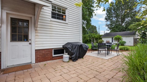 Tiny photo for 1605 E Taylor Street, Bloomington, IL 61701 (MLS # 12693679)