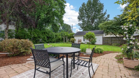Tiny photo for 1605 E Taylor Street, Bloomington, IL 61701 (MLS # 12693679)