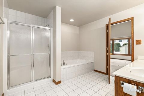 Tiny photo for 1190 Woodcreek Lane, Hoffman Estates, IL 60169 (MLS # 12550268)