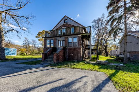 A home in East Hazel Crest