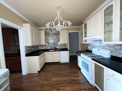 Tiny photo for 5488 S Everett Avenue #2, Chicago, IL 60615 (MLS # 12491680)