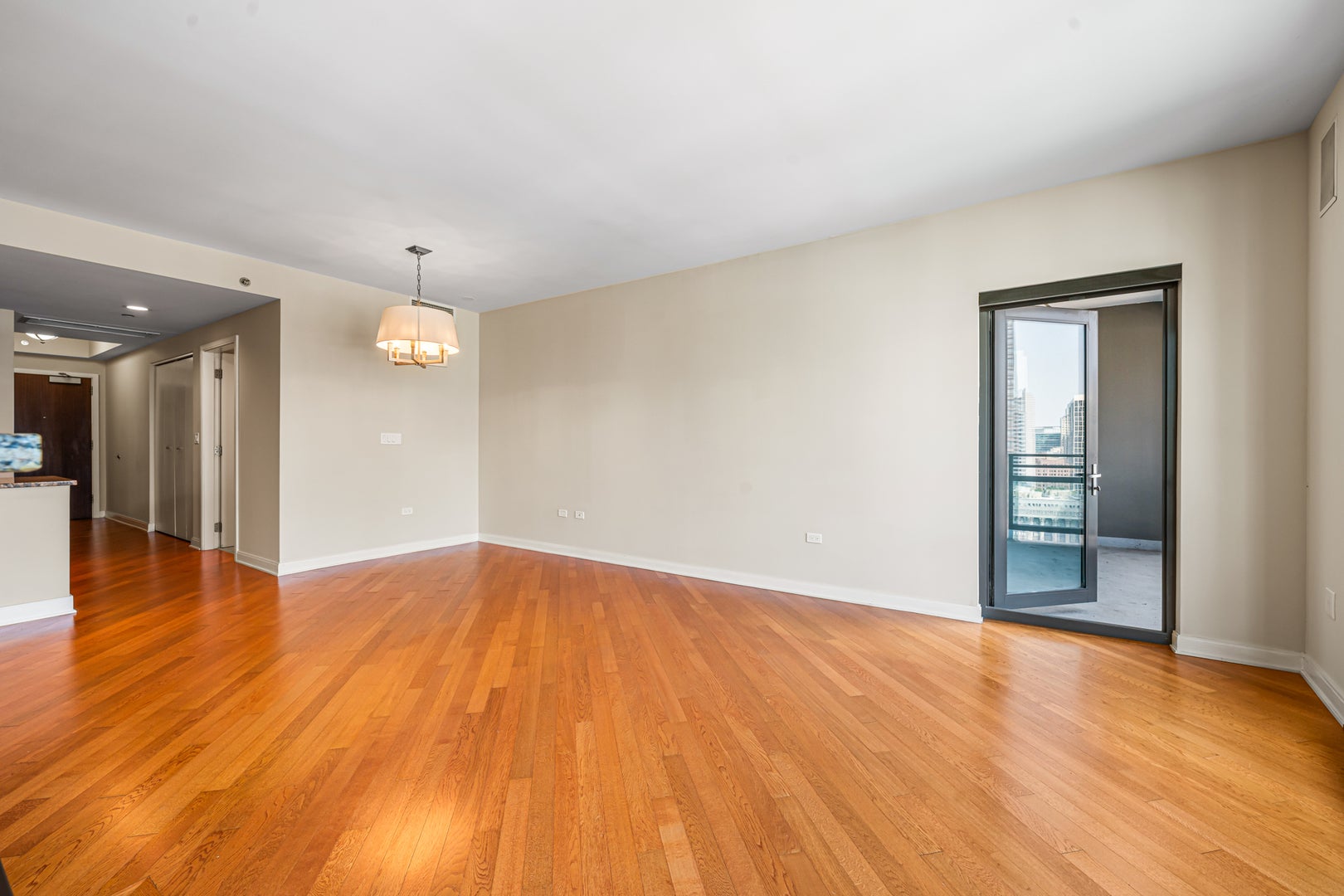 130 N Garland Court 3102