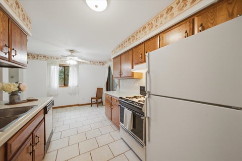 Tiny photo for 650 WAVERLY Drive #D, Elgin, IL 60120 (MLS # 12730487)