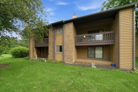 Tiny photo for 650 WAVERLY Drive #D, Elgin, IL 60120 (MLS # 12730487)