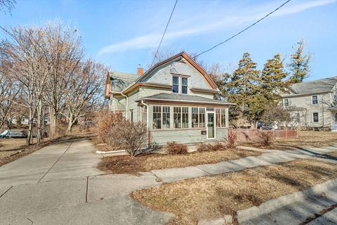 Photo of 1220 Liberty Street, Morris, IL 60450 (MLS # 12603092)