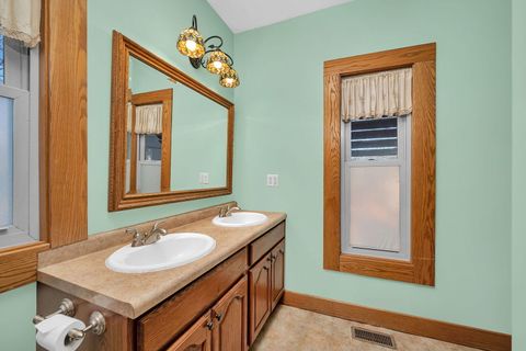 Tiny photo for 1220 Liberty Street, Morris, IL 60450 (MLS # 12603092)