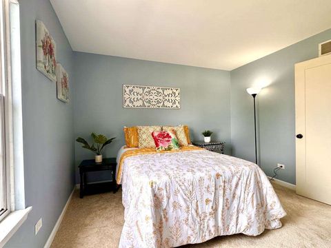 Tiny photo for 1531 Southport Court, Zion, IL 60099 (MLS # 12492365)
