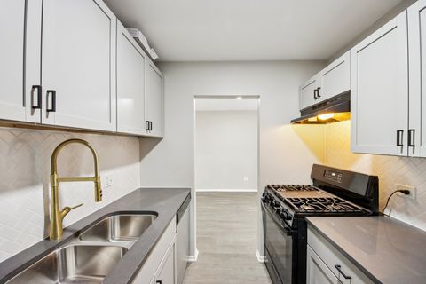 Tiny photo for 1111 Bloomingdale Road #2A, Glendale Heights, IL 60139 (MLS # 12563105)