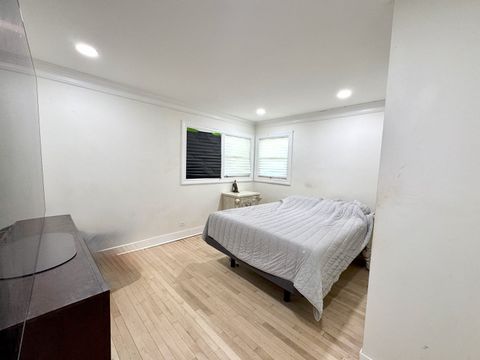 Tiny photo for 7226 N Kildare Avenue, Lincolnwood, IL 60712 (MLS # 12476073)