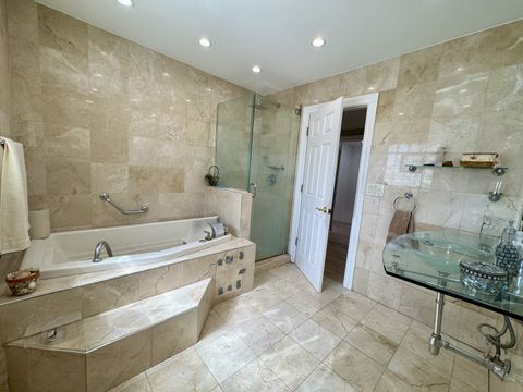 Tiny photo for 7226 N Kildare Avenue, Lincolnwood, IL 60712 (MLS # 12476073)