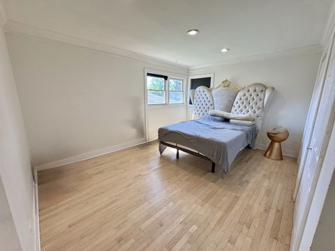 Tiny photo for 7226 N Kildare Avenue, Lincolnwood, IL 60712 (MLS # 12476073)