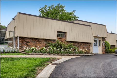 Tiny photo for 116 Cotuit Court #1312, Schaumburg, IL 60193 (MLS # 12573109)