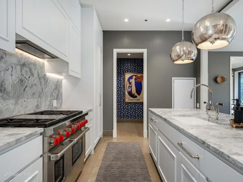 Tiny photo for 21 N May Street #305, Chicago, IL 60607 (MLS # 12612048)