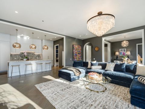 Tiny photo for 21 N May Street #305, Chicago, IL 60607 (MLS # 12612048)