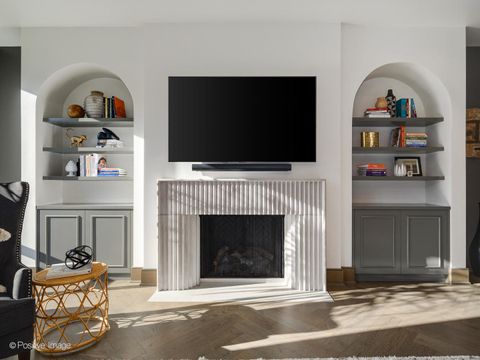 Tiny photo for 21 N May Street #305, Chicago, IL 60607 (MLS # 12612048)