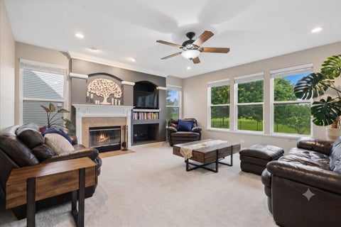 Tiny photo for 327 Shelbourne Road, Volo, IL 60073 (MLS # 12678628)