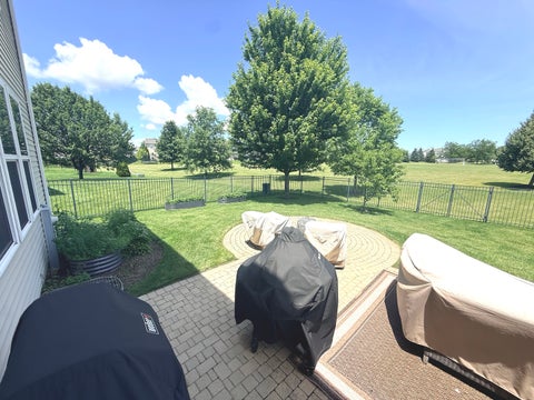 Tiny photo for 327 Shelbourne Road, Volo, IL 60073 (MLS # 12678628)