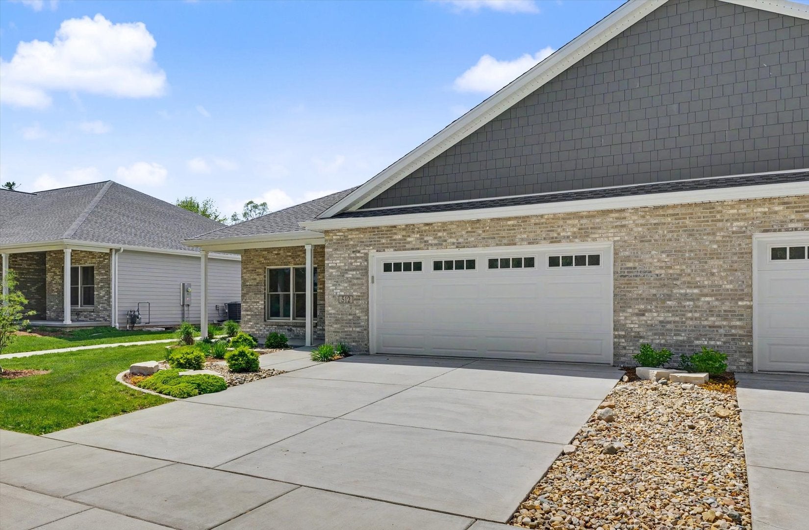 512 S 6th Street