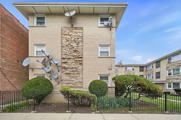 6968 W DIVERSEY AVE APT 8, CHICAGO, IL 60707 - Image 0e738feba3ba14ea95c96d76ef2c908f/3603231262