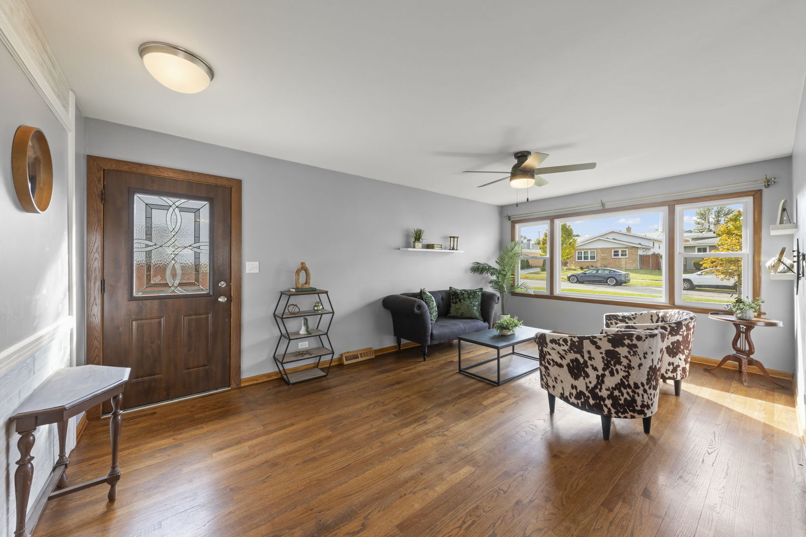 373 N Lombard Avenue