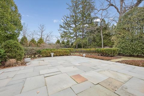 Tiny photo for 845 Glen Oak Drive, Winnetka, IL 60093 (MLS # 12583662)