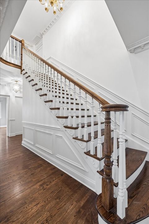 Tiny photo for 845 Glen Oak Drive, Winnetka, IL 60093 (MLS # 12583662)