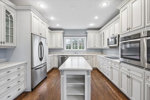 Tiny photo for 845 Glen Oak Drive, Winnetka, IL 60093 (MLS # 12583662)