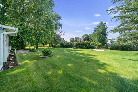 Tiny photo for 1059 Zelma Road, Lake Holiday, IL 60548 (MLS # 12487138)