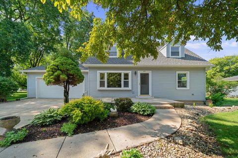 Photo of 1059 Zelma Road, Lake Holiday, IL 60548 (MLS # 12487138)