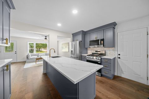 Tiny photo for 1059 Zelma Road, Lake Holiday, IL 60548 (MLS # 12487138)