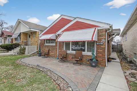 3446 W 74th Street Chicago IL 60629