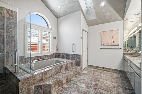 Tiny photo for 336 Rivershire Court, Lincolnshire, IL 60069 (MLS # 12527939)