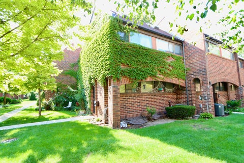 Photo of 841 S Racine Avenue #C, Chicago, IL 60607 (MLS # 12794553)