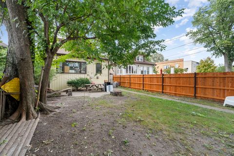 Tiny photo for 4655 N Keating Avenue, Chicago, IL 60630 (MLS # 12569016)