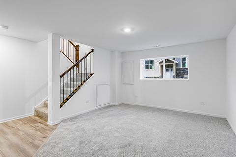 Tiny photo for 426 Red Oak Circle, Volo, IL 60020 (MLS # 12633090)