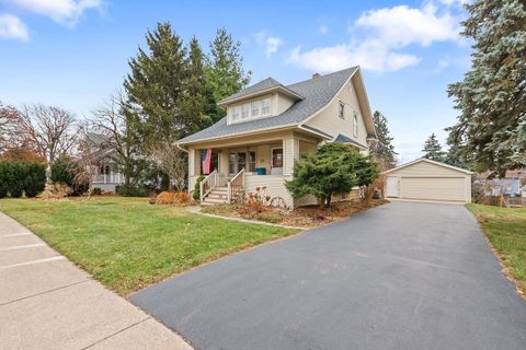 A home in Roselle