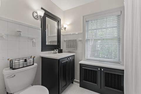 Tiny photo for 40 Edgehill Terrace, Davenport, IA 52803 (MLS # 12670899)