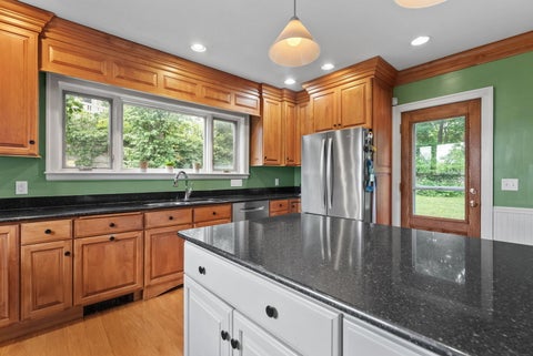 Tiny photo for 40 Edgehill Terrace, Davenport, IA 52803 (MLS # 12670899)