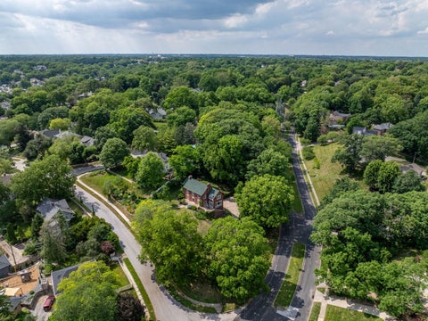Tiny photo for 40 Edgehill Terrace, Davenport, IA 52803 (MLS # 12670899)