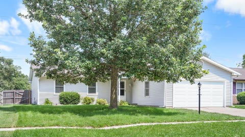 Tiny photo for 2318 Osage Drive, Champaign, IL 61821 (MLS # 12684176)