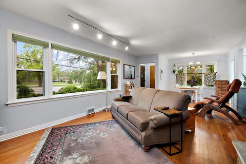 Tiny photo for 2444 183rd Street, Homewood, IL 60430 (MLS # 12628007)