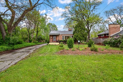 Tiny photo for 2444 183rd Street, Homewood, IL 60430 (MLS # 12628007)