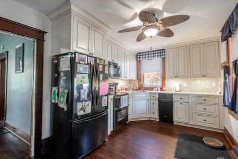 Tiny photo for 304 S Monroe Street, Mackinaw, IL 61755 (MLS # 12671679)