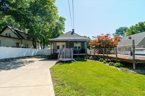 Tiny photo for 304 S Monroe Street, Mackinaw, IL 61755 (MLS # 12671679)