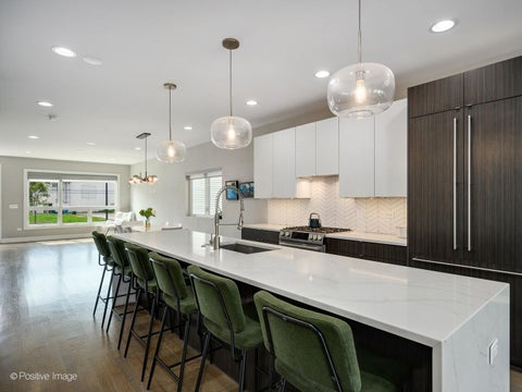 Tiny photo for 2544 W Warren Boulevard, Chicago, IL 60612 (MLS # 12750059)