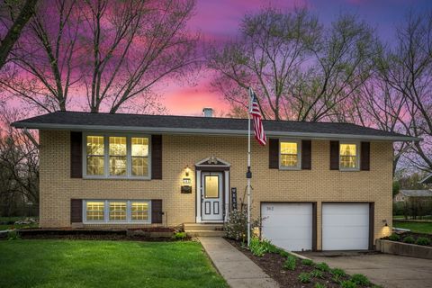 Tiny photo for 362 N Winston Drive, Palatine, IL 60074 (MLS # 12616645)